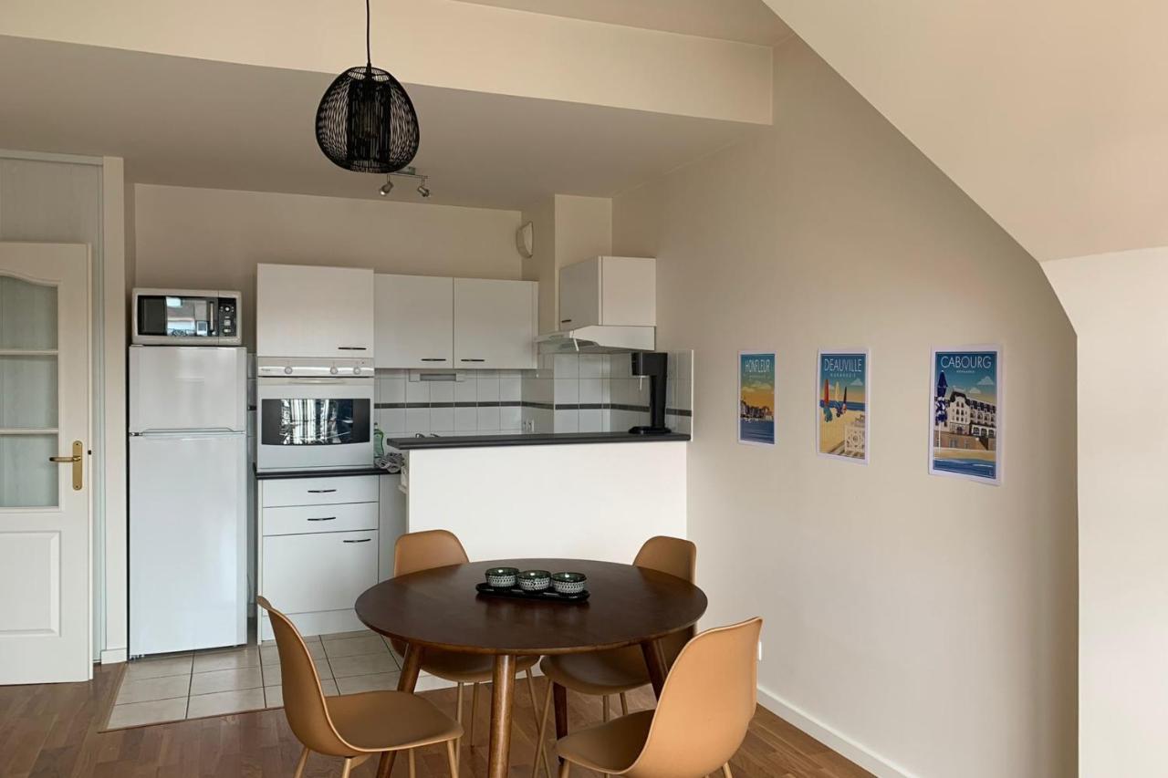 Nice 41 M With Balcony Near The Beach دوفييل المظهر الخارجي الصورة